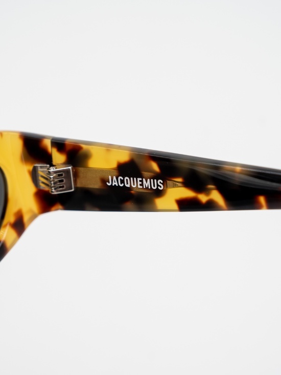 Jacquemus Ovalo sunglasses Havana Brown